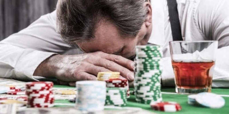 Tâm lý gỡ gạc là một sai lầm phổ biến khi chơi casino nên bỏ qua